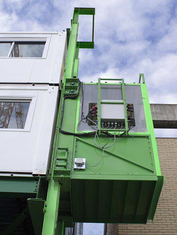 Ascenseurs de chantier série LL 1200 M - Transport de personnel avec modularité et sécurité_0