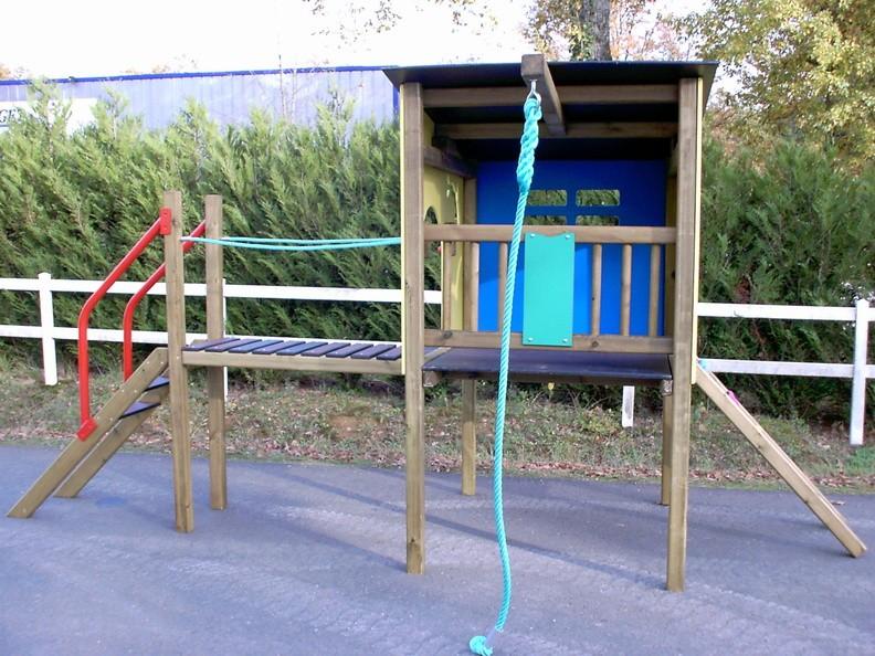 Cabane pour enfants 'Pêcheur' - Tranche d'âge : 2 à 6 ans - PIN NORD ROUGE avec visserie inox - Garantie 10 ans_0