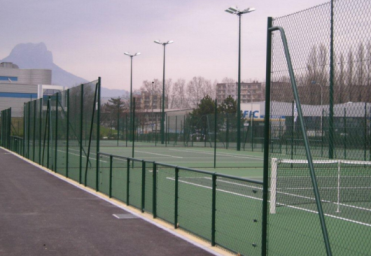 Clôture grillagée -  clôture tennis avec main courante_0