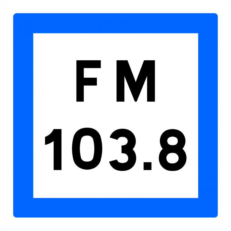 Panneau services fréquence d'émission d'une station de radiodiffusion CE22_0