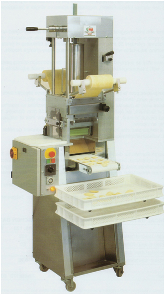 Machine à pâtes ravioli - raviolatrice automatique_0