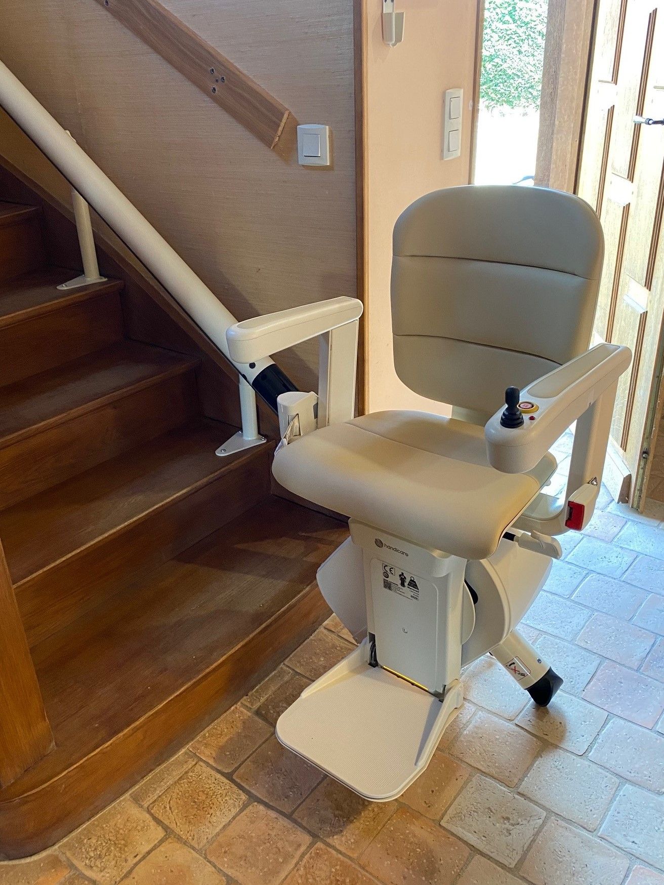 Monte-escalier monorail handicare_1