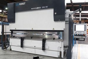 Presse plieuse très grande vitesse - 280 mm/s - Jean Perrot avec système de contrôle et correction automatique LCS_0