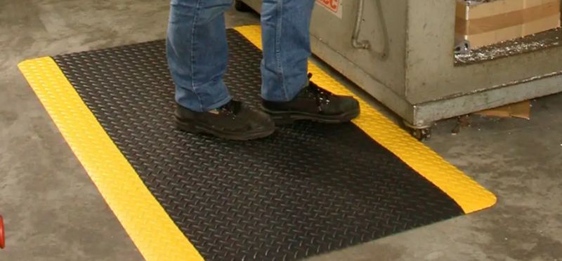 Tapis anti fatigue - haute performance NT415/NT615 - surface vinyle et mousse nitrile_0