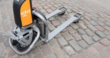 Transpalette léger et silencieux avec capacité de charge de 500 kg