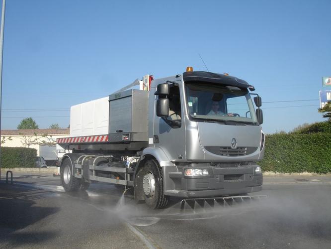 Laveuse de voirie Hyppo - Cuve 3000L à 8000L - Multiples options sur mesure_0