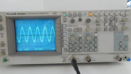 Pm3380a - oscilloscope numerique - fluke - 100 mhz - 2 ch_0