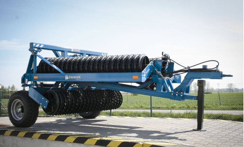 Rouleau agricole Cambridge - repli hydraulique avec 3 vérins - Zagroda - 4 à 9 m_0
