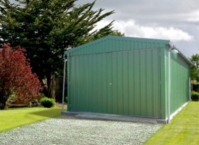 Garage simple métal / 30 m² / toit double pente / porte sectionnelle latérale / 6 x 5 x 3.8 m_0