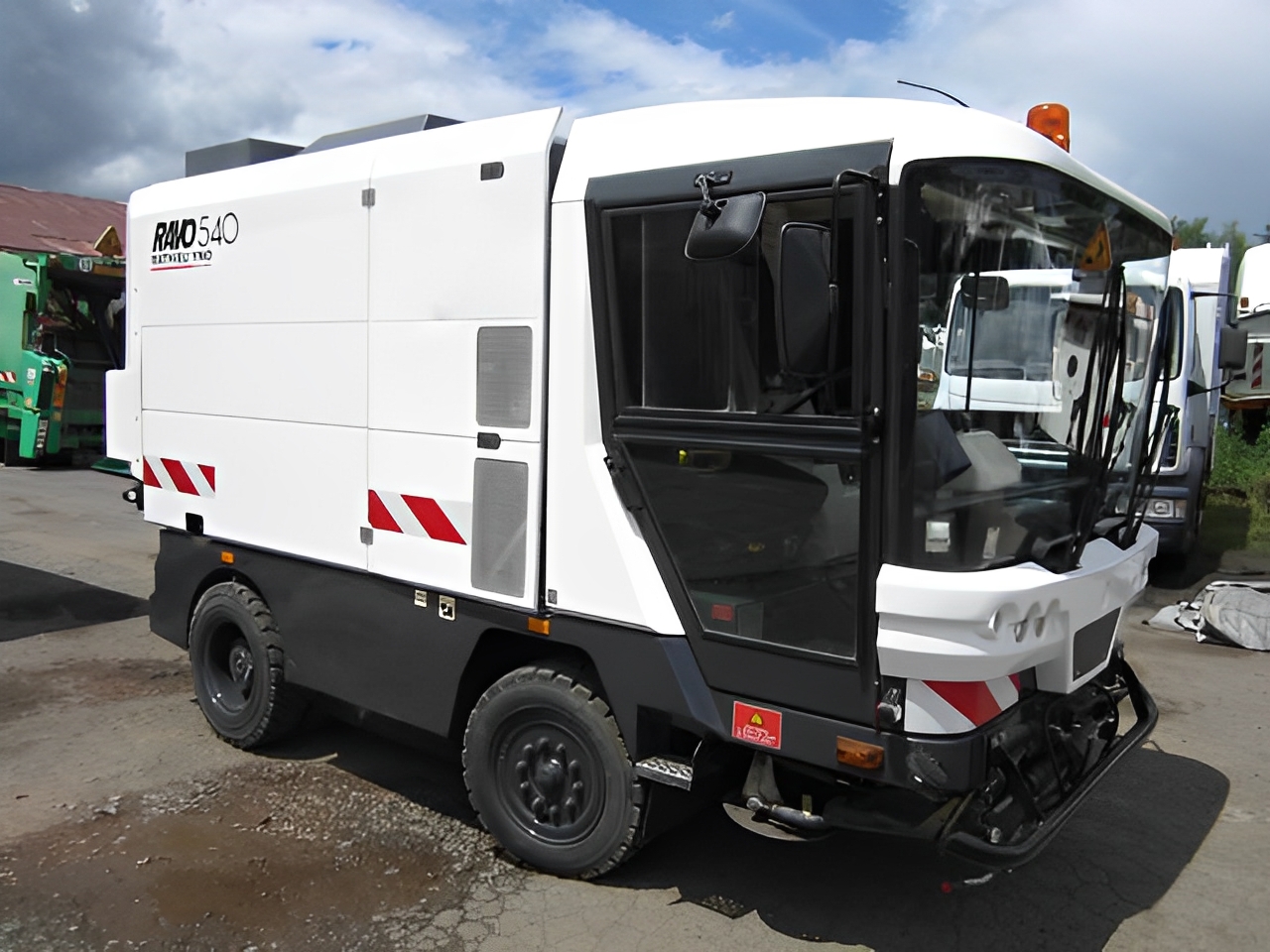 Balayeuse Ravo 540