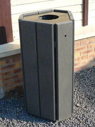 Corbeille urbaine Square en recyclé - avec couvercle ou trappe - contenance 100 litres_0