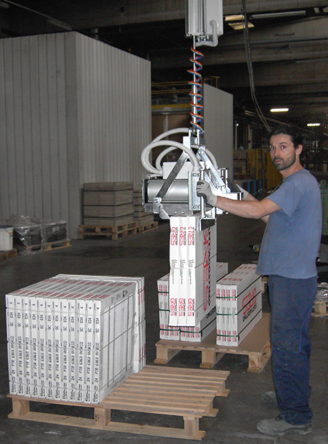 Pince de manipulation ingenitec pour paquets de carrelage_0