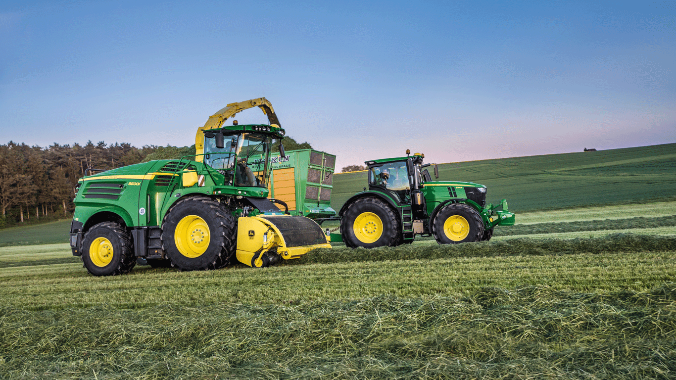 Ensileuse automotrice 8600 - modèle 2019 - moteur John Deere PSS - 625 ch - transmission PBST ou ProDrive_0
