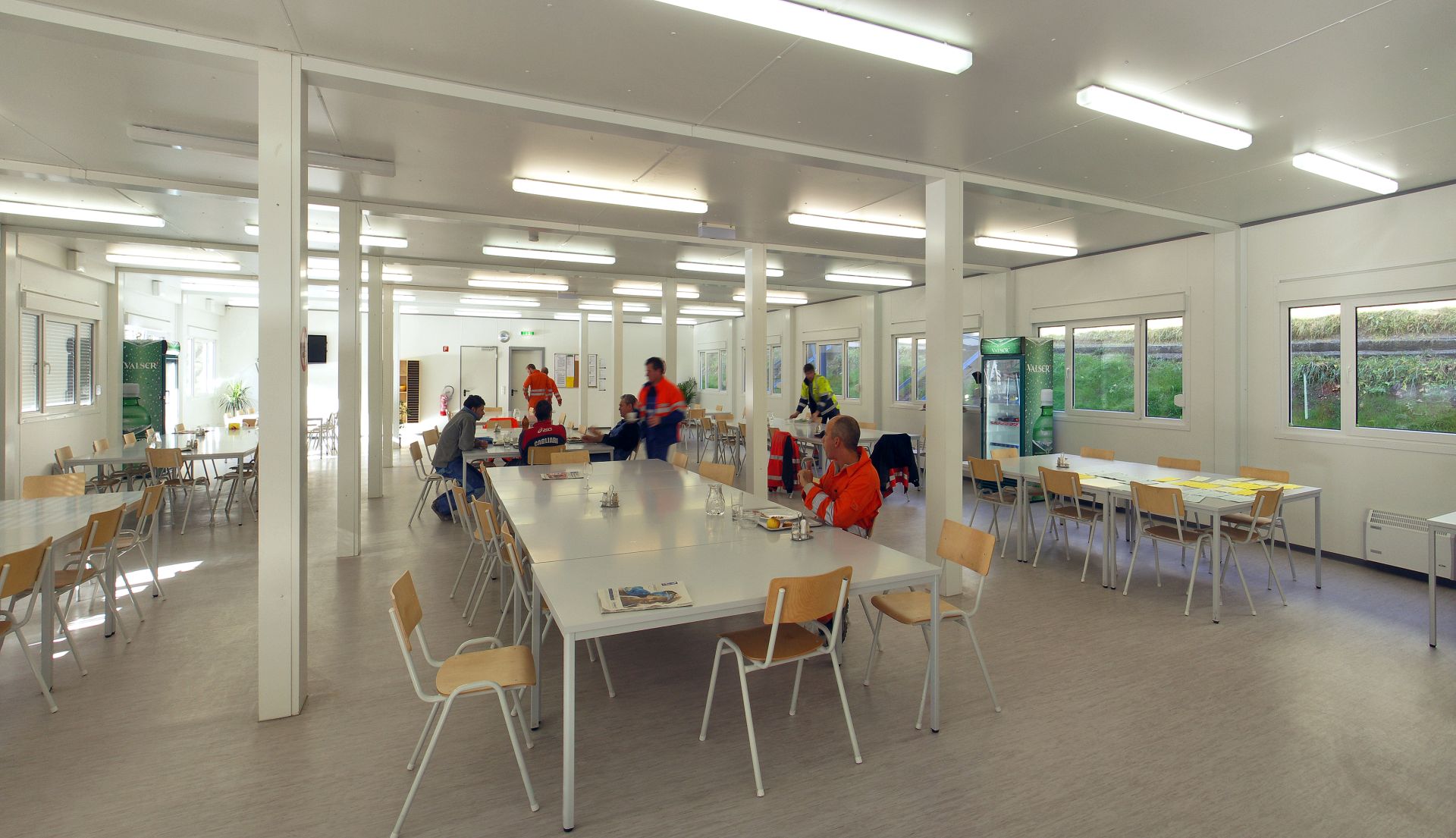 Réfectoire et cantine de chantier - Gamme ProEco de PROCONTAIN avec modularité et conformité_0