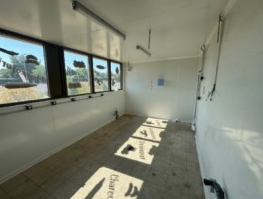 Laboratoire de boucherie, charcuterie et traiteur d'occasion 260 m3 - 4 cellules + froid_0