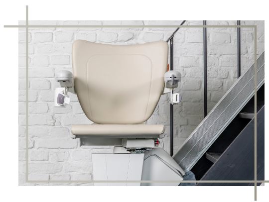 Monte-escalier silencieux intérieur - Handicare 1100 avec rail solide, ultra mince et design compact_1