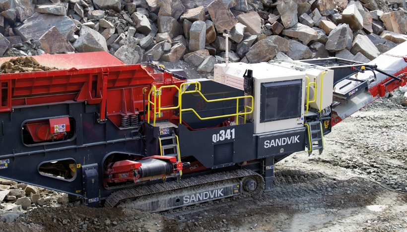 Concasseurs à mâchoires sur chenilles - Sandvik QJ341 - moteur puissant et économe en carburant_0