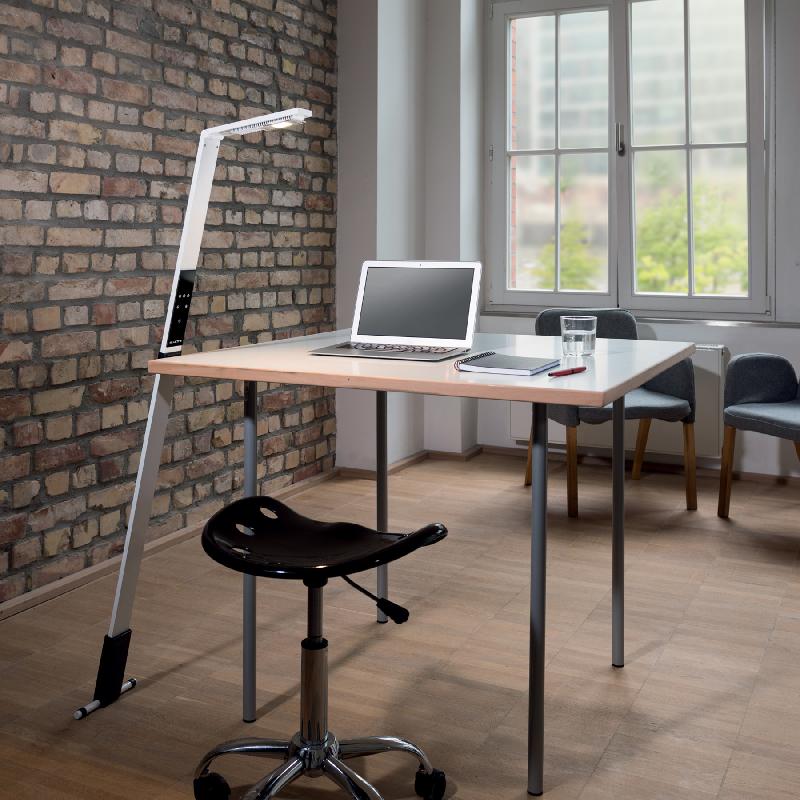 Lampadaire LED de bureau à intensité variable argenté - LED