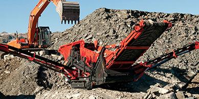Cribles scalpeurs Sandvik QE 341 - trémie 7m³ - débit jusqu'à 500 t/h - moteur 75 kW_0