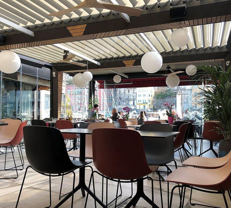 Pergola bioclimatique - Store Industrie Services - à lames orientables, étanche et sur-mesure_0