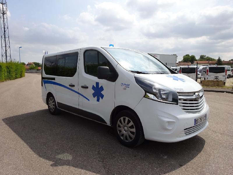 Ambulance opel vivaro l1h1 2015 type a1 - occasion_0