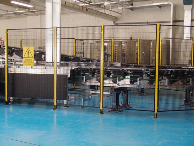 Cloison grillagée industrielle