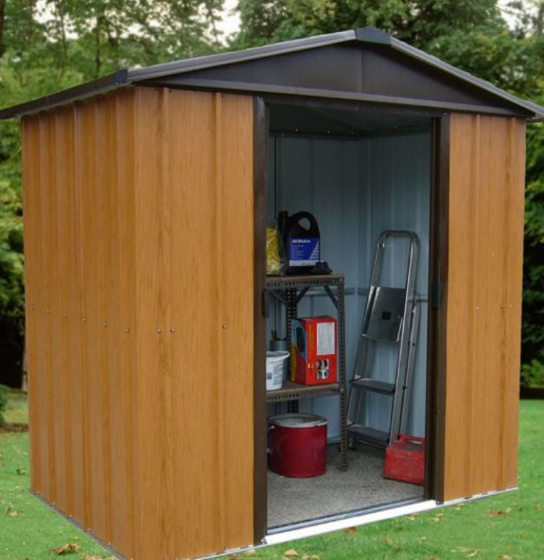 Abri de jardin métal aspect bois et marron 2,77m² - Kit d'ancrage inclus - YARDMASTER - Référence 9521_0