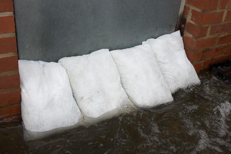 Sac anti-inondation 0RISQUES FLOODSAX  Protection de porte standard de 90  cm de largeur - Hauteur max. de 45 cm - Ultra-léger - Inondation domestique  et extérieure