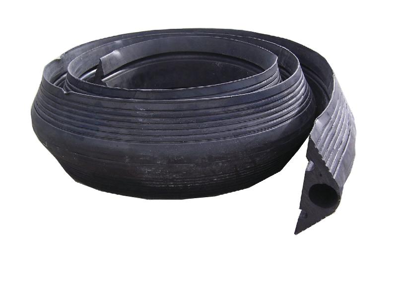 Passe-câbles MW Tools KB4170_0
