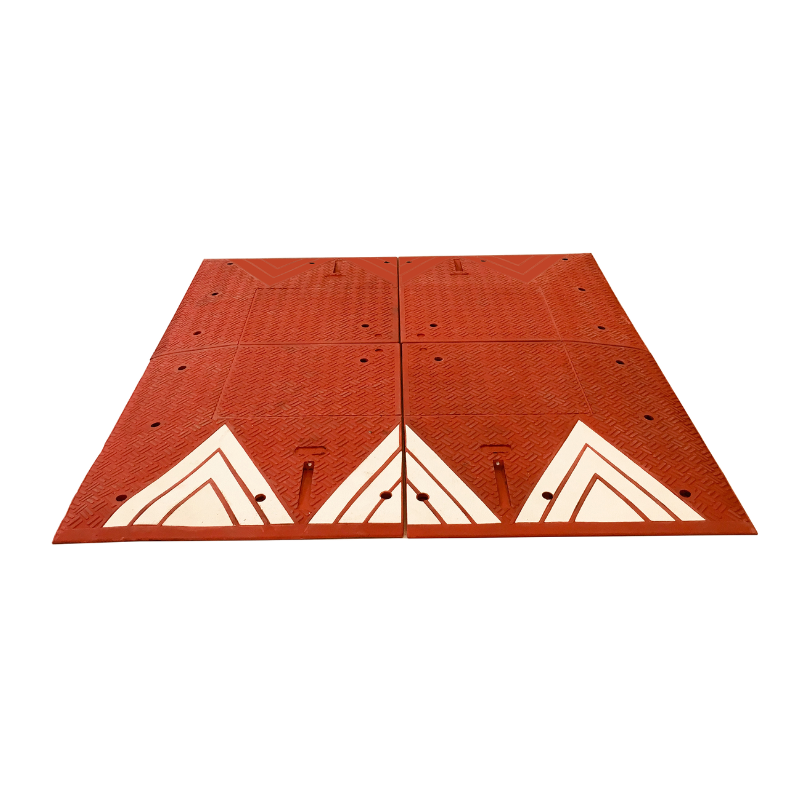 Coussin berlinois rouge complet avec sens de circulation (flèche 1 coté) - 2000_0