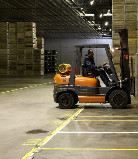 Marquage au sol - bandes pour trafic intense, zones piétonnes et marquages personnalisés_1