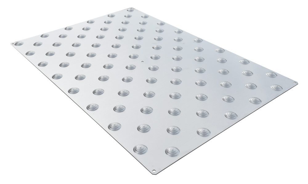 Pma0384 Labrador Podalu - Bande podotactile en aluminium - Oré peinture - Dimensions 60 x 41 cm_0