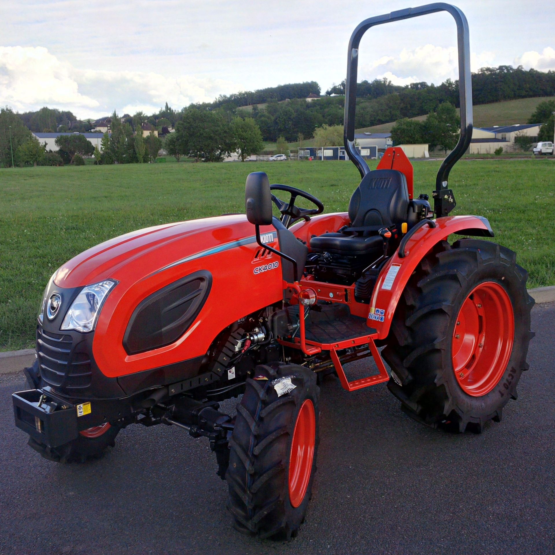 Tracteur compact kioti ck 4020 - 40 cv - mécanique_0
