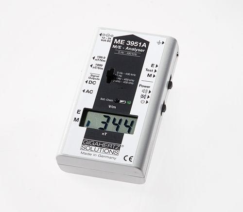 ANALYSEUR D'ÉLECTROSMOG, 5HZ - 400KHZ (TCO), 0.1 - 1999 V/M, 0.1 - 1999 NT_0