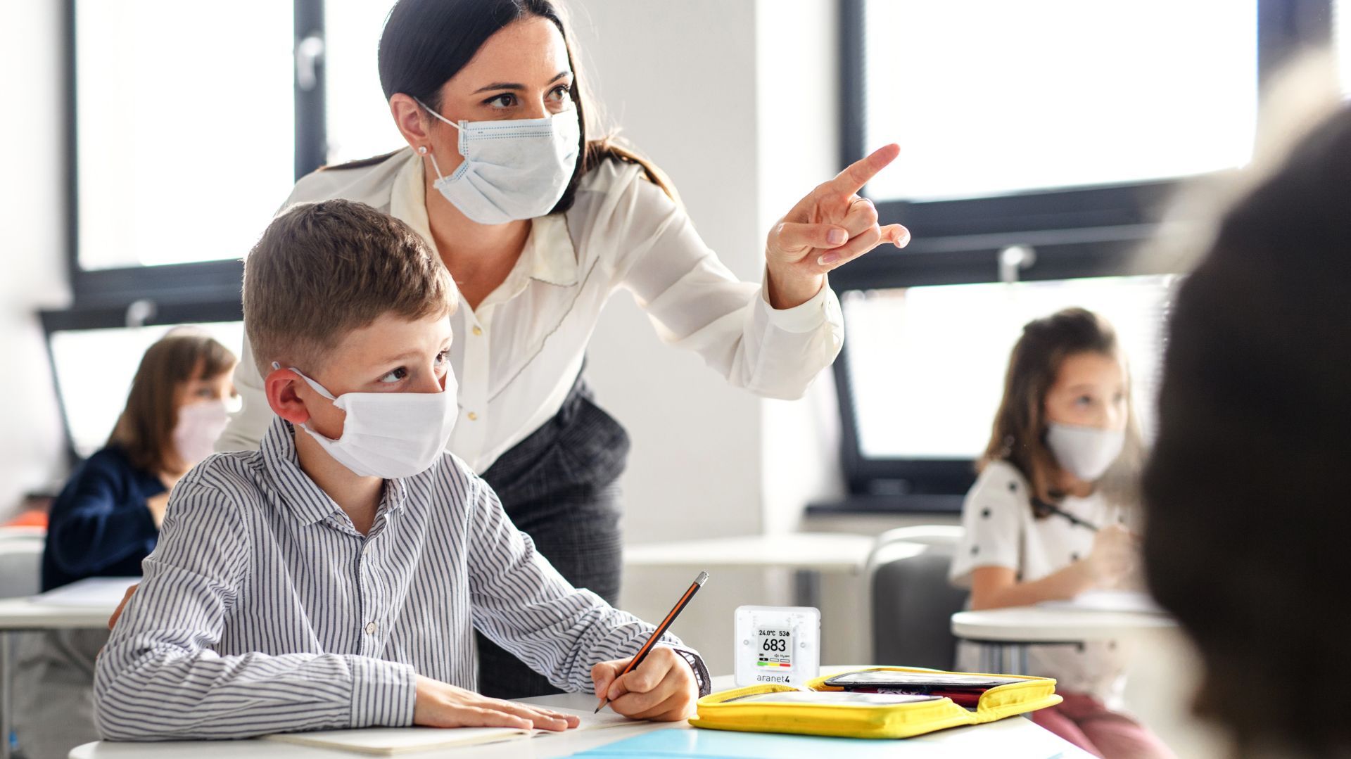 Capteur de CO2 sans fil et connecté LoRa - Aranet4 PRO pour la Qualité de l'Air Intérieur_1