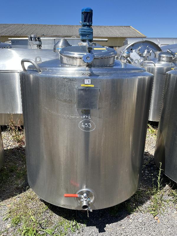 Cuve ETA 1000 L - CUV453 - Inox 304L avec agitation décalée, tri-pâle et pendulaire_0