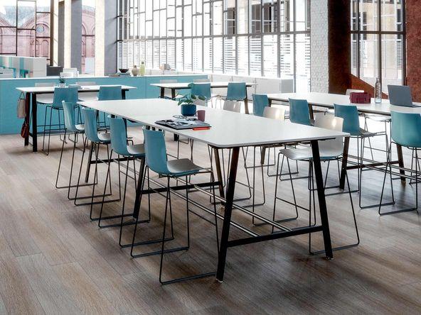 Grande table haute en bois blanc pas cher_0