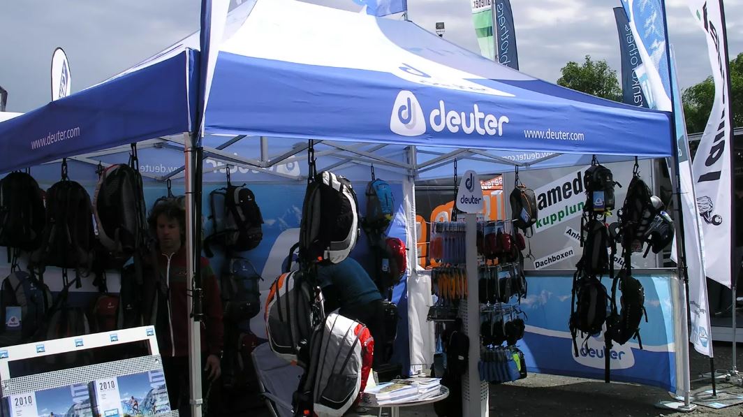 Tente pliante pour marchés et commerce de détail - ECOTENT - idéale pour une utilisation prolongée_0