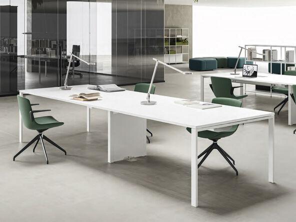 Table avec ou sans trappes pour les espaces de réunion_0