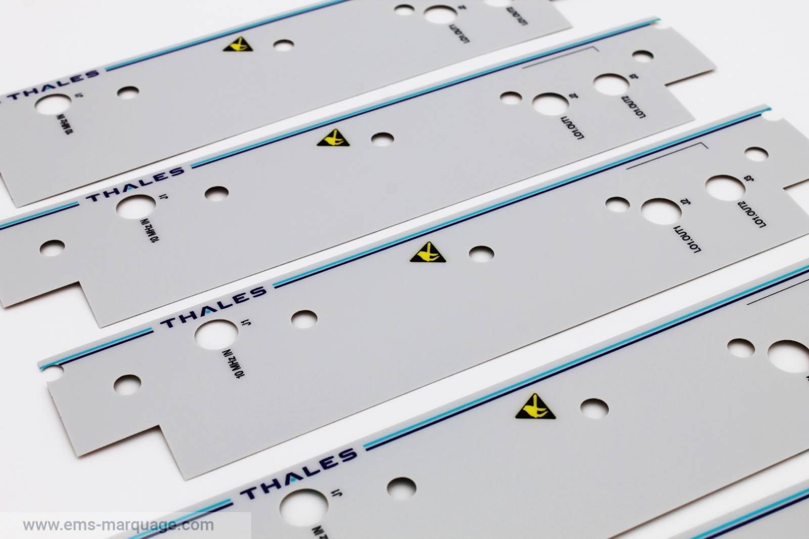 Impression sérigraphie - EMS Marquage - sur faces avant en polycarbonate Lexan pigmentées et résistantes_0
