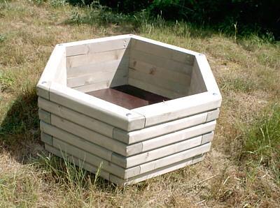 JARDINIERE EN BOIS HEXAGONALE_0