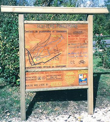 PANNEAU D'AFFICHAGE INFORMATIONS 