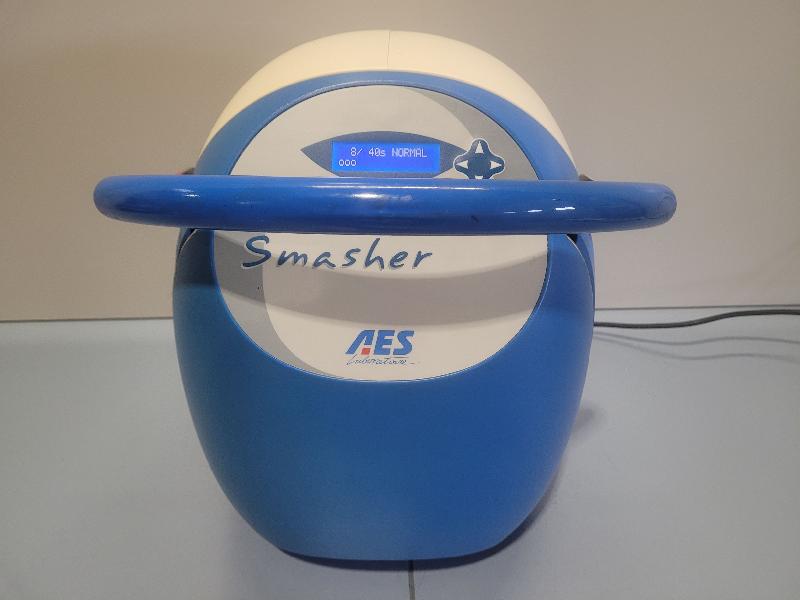Broyeur / Blender / Mixer d'échantillons AES SMASHER_0