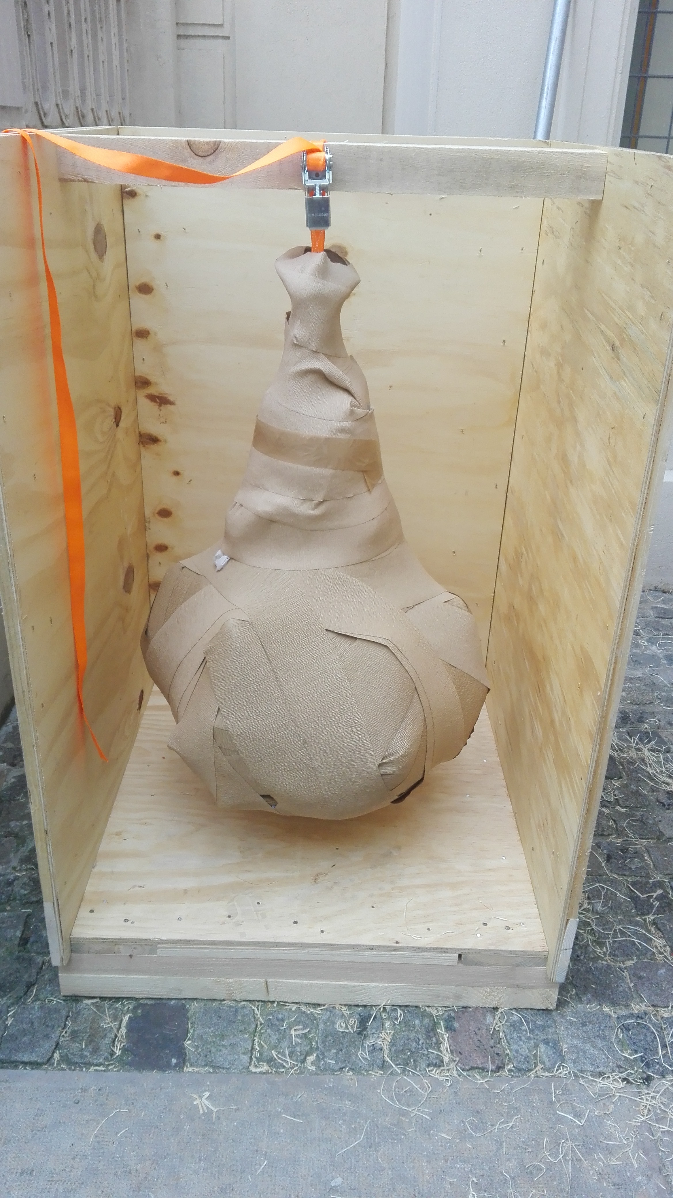 Caisse en bois pour oeuvre d'art