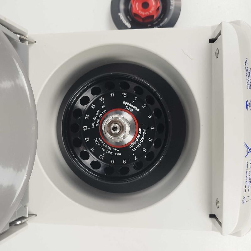 Centrifugeuse Eppendorf 5418_0