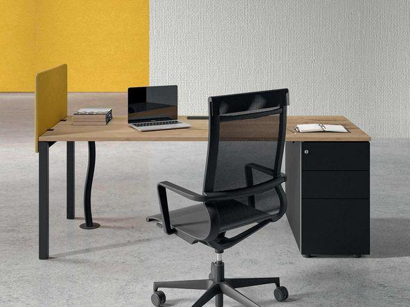 Bureau droit professionnel Score finitions bois moderne sur caisson 3 ou 4 tiroirs - Largeur 120-200 cm_0