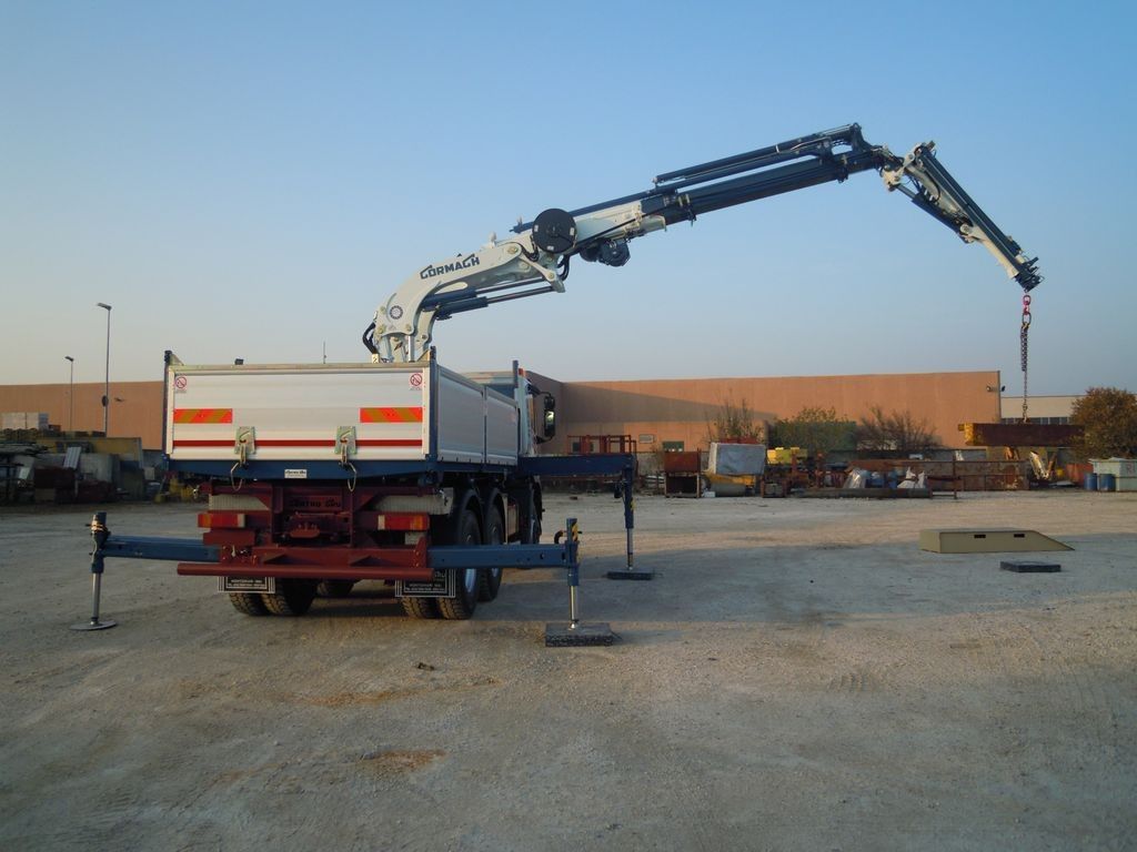 Série 34000 E ASC Plus - Grue auxiliaire Cormach - Pression 280 bar - Longueur bras hyd. jusqu'à 26,55 m_0