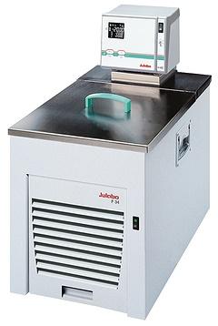 Cryothermostat compact Julabo F34-HE - Réf 9212634 - Plage de température -30°C à 150°C_0