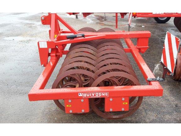 Rouleau frontal RTD 150 - Quivogne - Largeur 1,50m - Anneaux fonte 700mm à branches incurvées_0