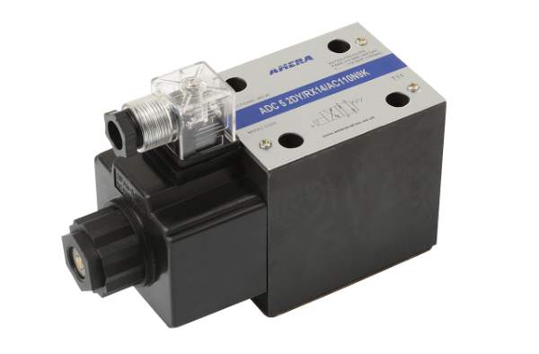 Vanne de régulation directionnelle CETOP 5, solénoïde simple - Débit max. 120 l/min - Pirtek_0